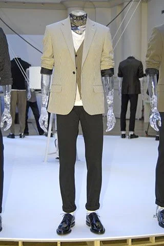 Look 1